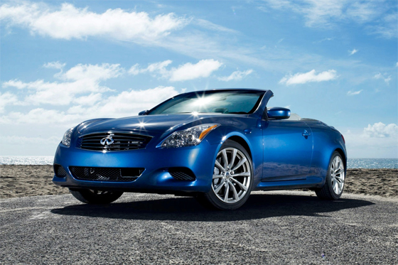 infiniti headliner cleaning