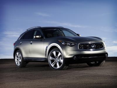 Compare nissan armada and infiniti qx56 #7